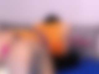 Thayra's Live Sex Cam Show