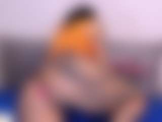 Thayra's Live Sex Cam Show
