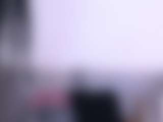 Thayra's Live Sex Cam Show