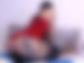Thayra's Live Sex Cam Show
