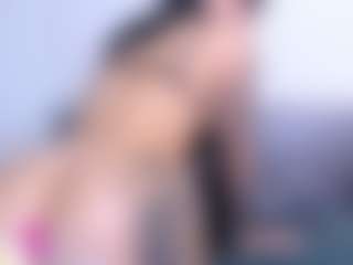 Thayra's Live Sex Cam Show