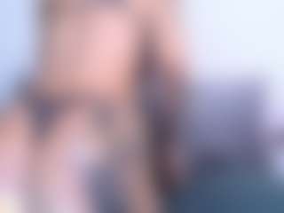 Thayra's Live Sex Cam Show