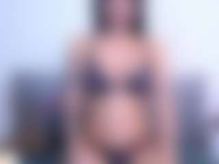 Thayra's Live Sex Cam Show