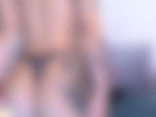 Live cam show with Thayra - Fetish MILF on Camsoda