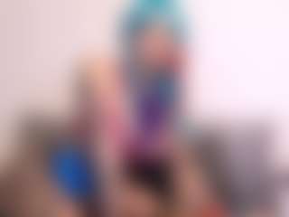 Thayra's Live Sex Cam Show