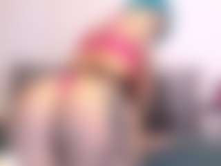 Thayra's Live Sex Cam Show