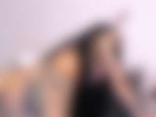 Thayra's Live Sex Cam Show