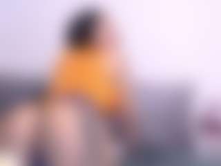 Thayra's Live Sex Cam Show