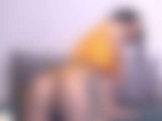 Thayra's Live Sex Cam Show