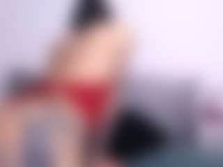 Thayra's Live Sex Cam Show