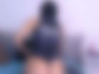 Thayra's Live Sex Cam Show