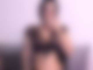 Show live cam dengan ThayraSmith - Fit di Camsoda