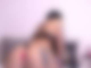 ThayraSmith's Live Sex Cam Show