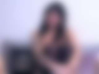 Live cam show with ThayraSmith - Brown Eyes MILF on xDating
