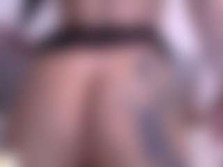 Live cam show with ThayraSmith - Lovense MILF on Gym Cam Girls
