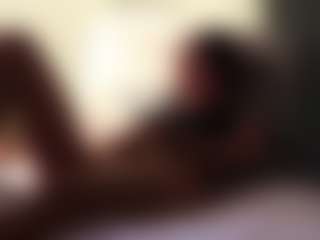 Live cam show with M W - Solo on Camsoda.co