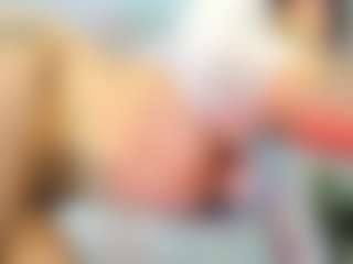 Live cam show with Apotheosiss - Athletic BBW on livesuperchat.net