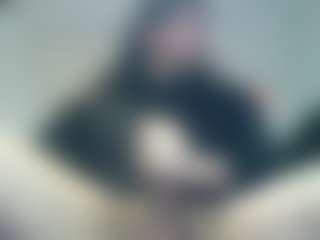 kiltro27's Live Sex Cam Show