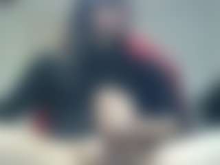 Live cam show with kiltro27 - Bedroom on slutload