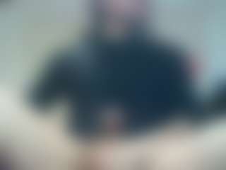 Live cam show with kiltro27 - Dolphin on Camsoda