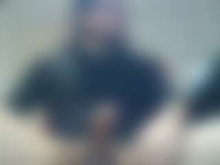 kiltro27's Live Sex Cam Show