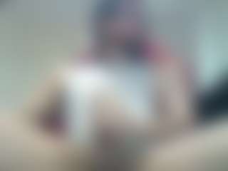 Live cam show with kiltro27 - Brown Eyes on Camsoda
