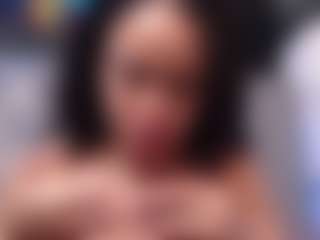 Live cam show with lila-gummy - Cum In Pussy on livesuperchat.net