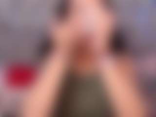 Live-Cam-Show mit lila-gummy - Camel Toe auf Camsoda