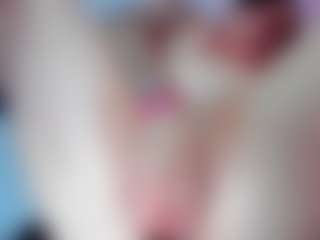 sharoonhills's Live Sex Cam Show