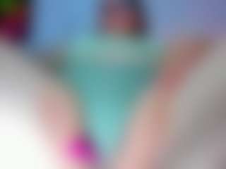 Live cam show with sharoonhills - Moaning on SmokeAndPoke