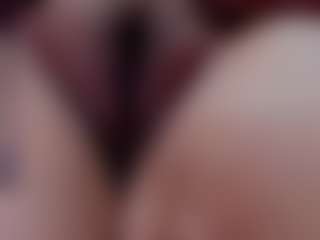 sharoonhills's Live Sex Cam Show
