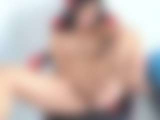 Live cam show with tammyandradee - Camel Toe on Soda Cam