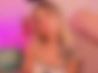 Live cam show with Tammara uwu - Dildo on luckytryst.com