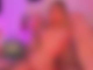 Live cam show with Tammara uwu - Petite on livesuperchat.net