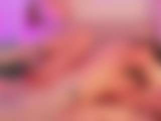 Live cam show with Tammara uwu - Dildo on SmokeAndPoke