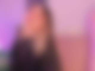 Live cam show with Tammara uwu - Petite on thefappeningchat.com
