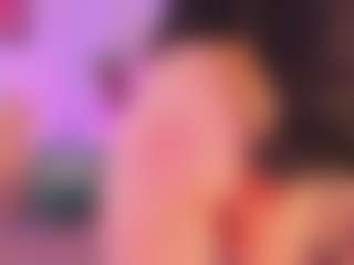 Live cam show with Tammara uwu - Latina Petite on Camsoda.co | colombia