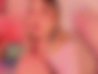Live cam show with Tammara uwu - Petite on Camsoda
