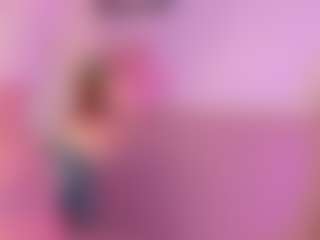 Live cam show with Tammara uwu - Young Adult Teen (18+) on friskycurves.com