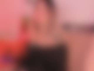 Live cam show with Tammara uwu - American Petite on hotwifechat.live | colombia