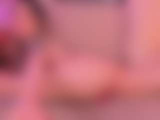 Live cam show with Tammara uwu - Petite Teen (18+) on Dare Cams