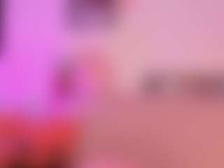 Live cam show with Tammara uwu - Shaved Pussy Teen (18+) on Camsoda