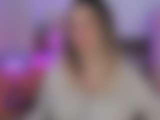 Live cam show with Tammara uwu - Small Tits on WildCum