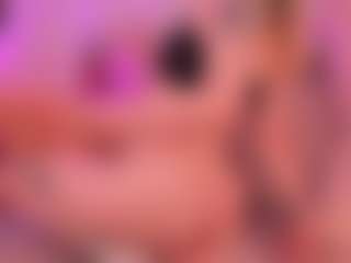 Live cam show with Tammara uwu - Athletic Young Adult on Soda Cam