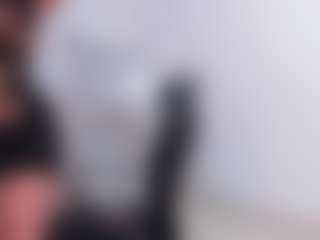 Live cam show with karla-ricochett - Ebony on EXY | colombia