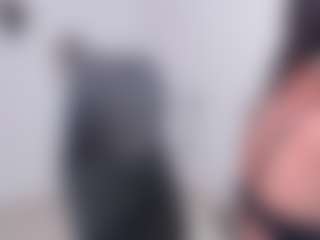 Live cam show with karla-ricochett - Ebony on milfzrlive.com | colombia