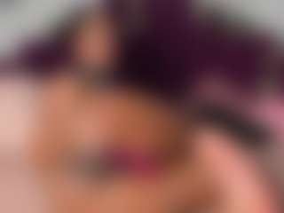 Live cam show with karla-ricochett - Oil on Camsoda