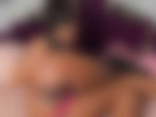 Live cam show with karla-ricochett - Oil on Camsoda