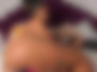 Live cam show with karla-ricochett - Rubia on Gym Cam Girls