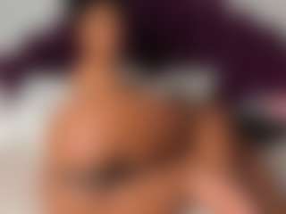 Live cam show with karla-ricochett - Black Dildo on Hubzter Live | colombia